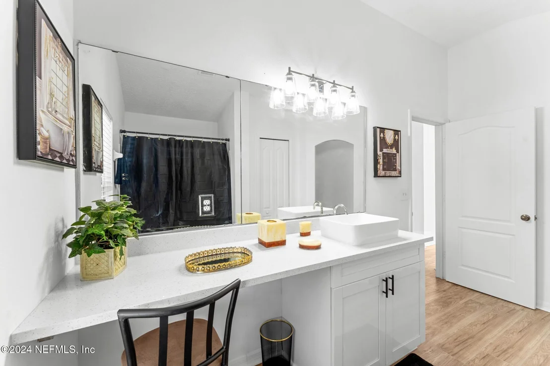 Photo of 4948 MINTS Court
