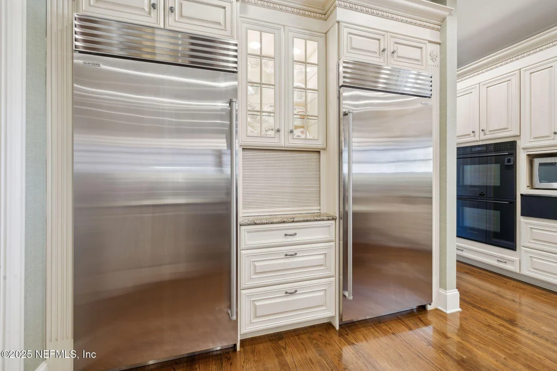 Photo of 231 DEER HAVEN Drive