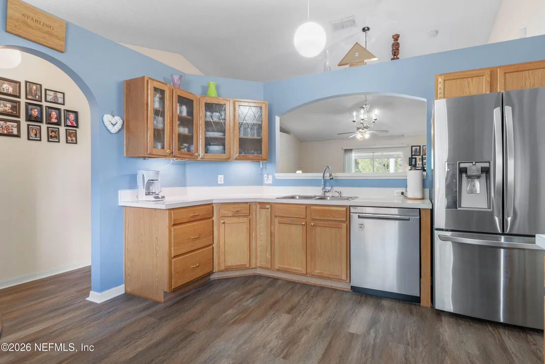 Photo of 38 LLOYD Trail
