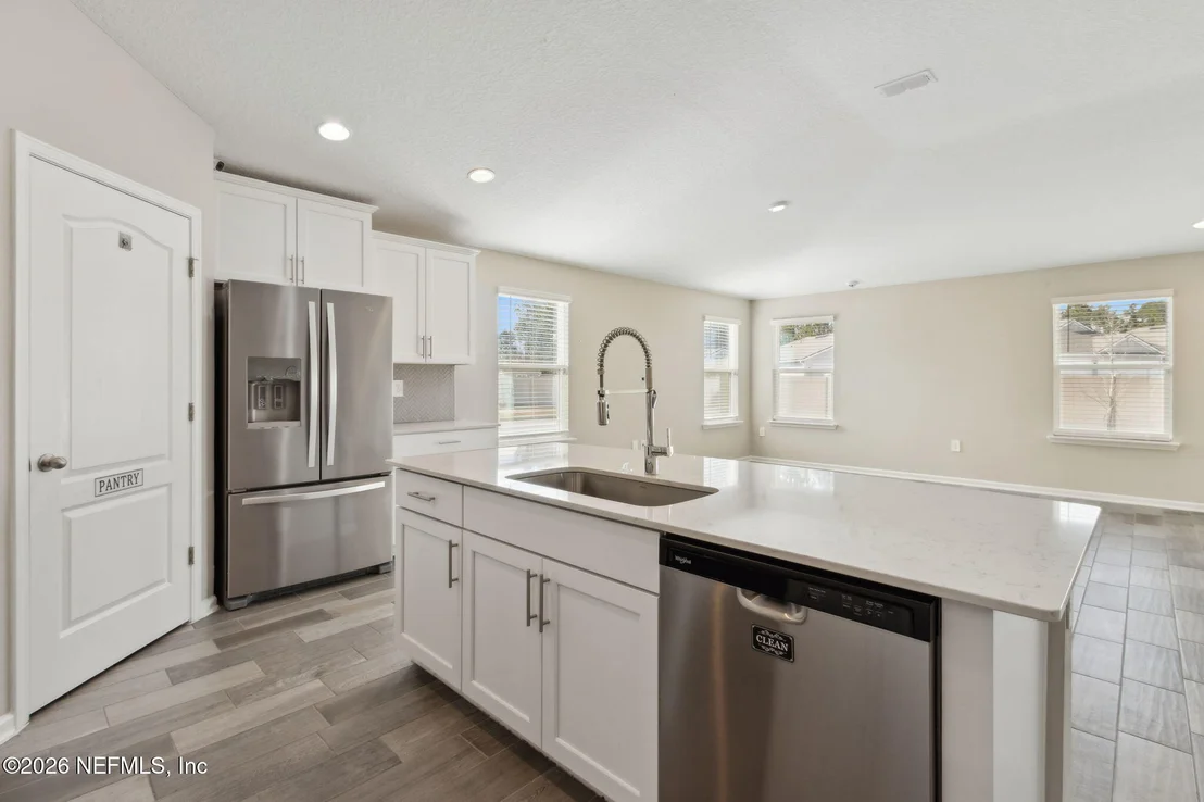 Photo of 65860 EDGEWATER Drive