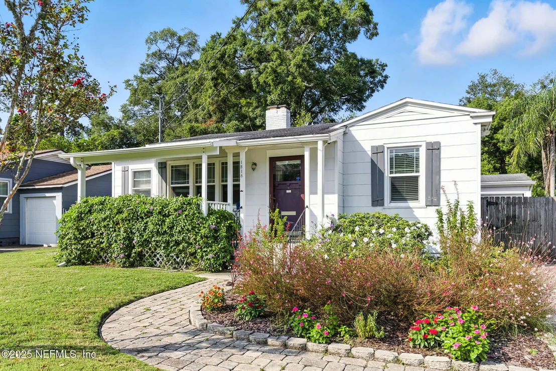 Photo of 1518 PARRISH Place