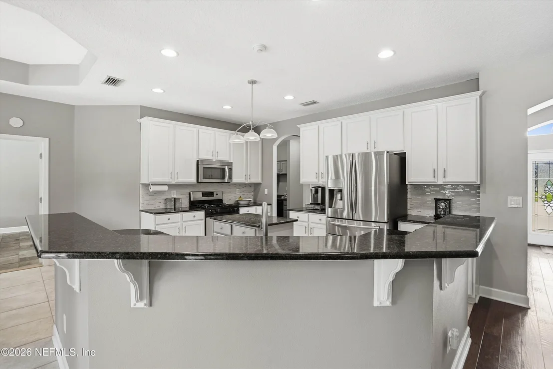 Photo of 4621 W SENECA Drive