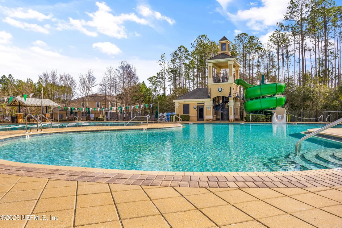 Photo of 329 SHETLAND Drive