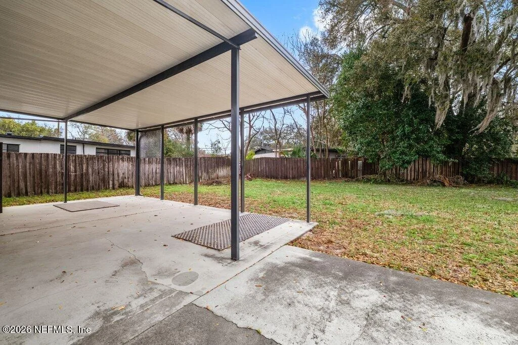Photo of 5762 HESTON Road