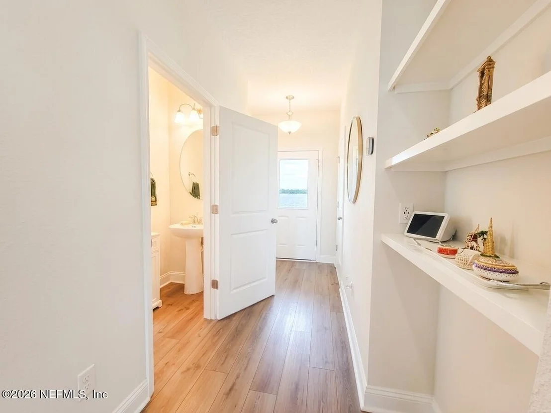 Photo of 13011 HOLSINGER Boulevard