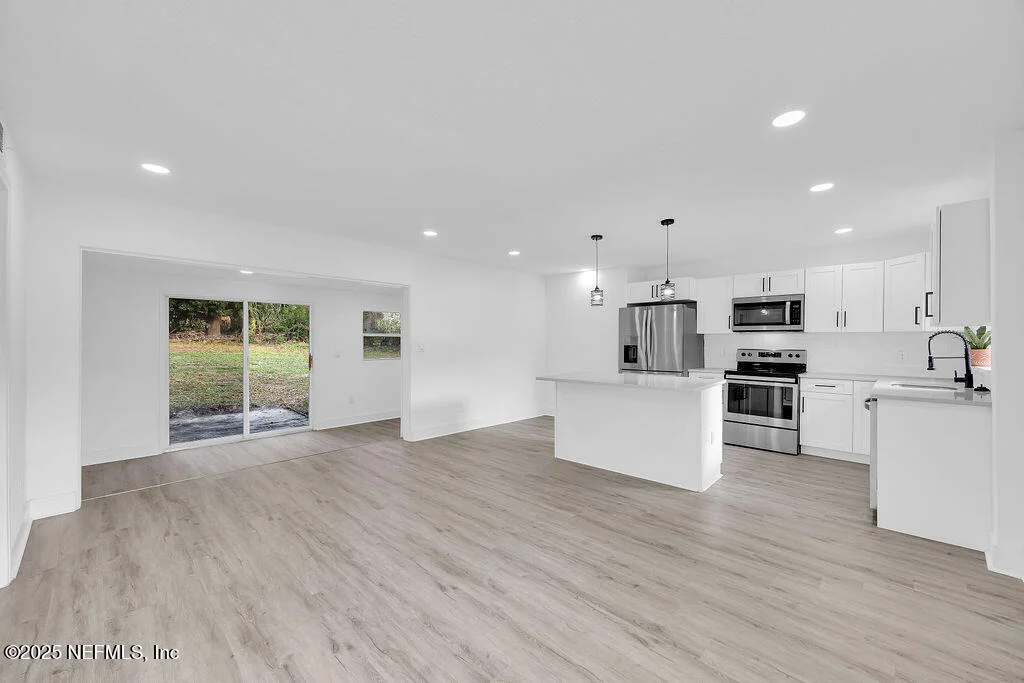 Photo of 5489 OAK FOREST Drive