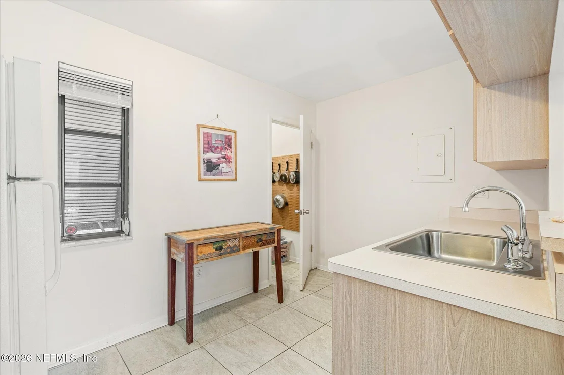 Photo of Unit G7 at 600 DOMENICO Circle