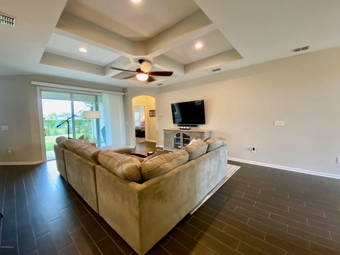 Photo of 114 MERCUTIO Lane