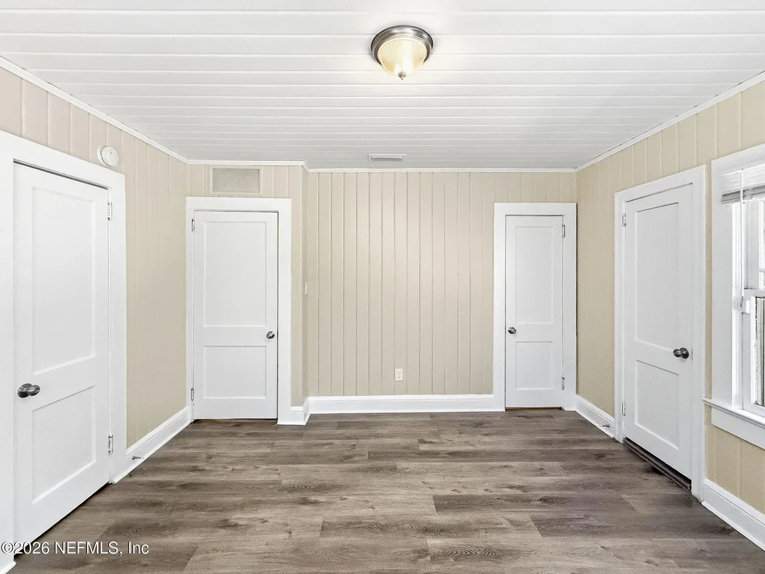 Photo of 7739 HAMMOND Boulevard