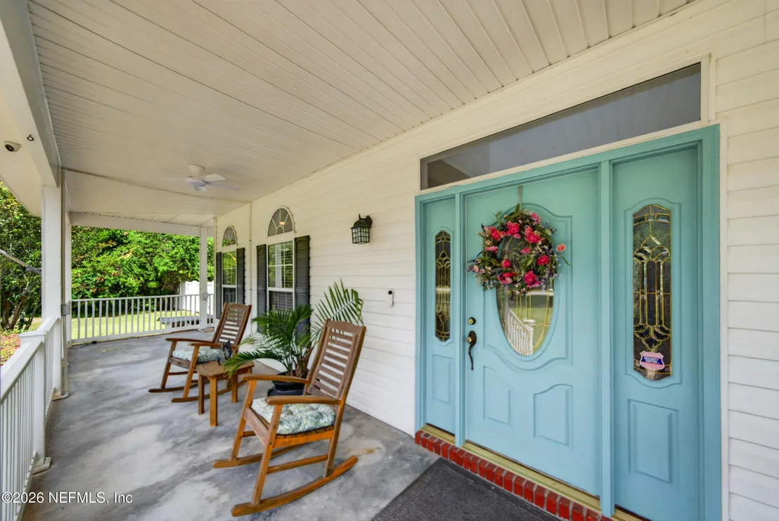 Photo of 1045 CEDAR BAY Road