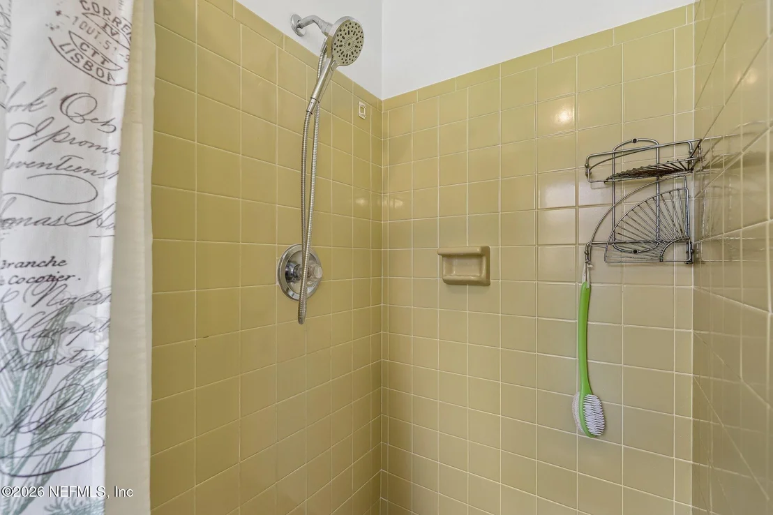 Photo of 1740 POPLAR Drive