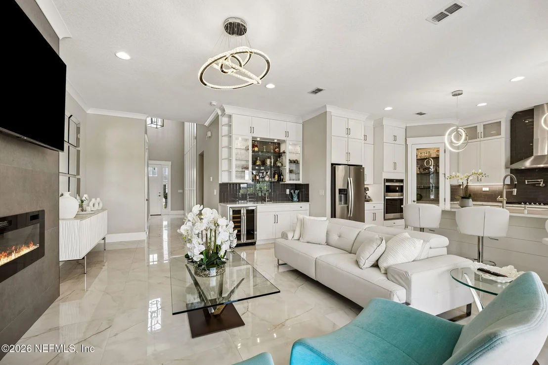 Photo of 623 RUM RUNNER Way