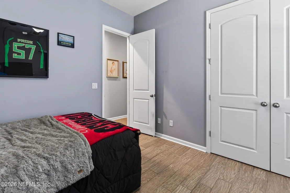 Photo of 127 EAGLE ROCK Drive