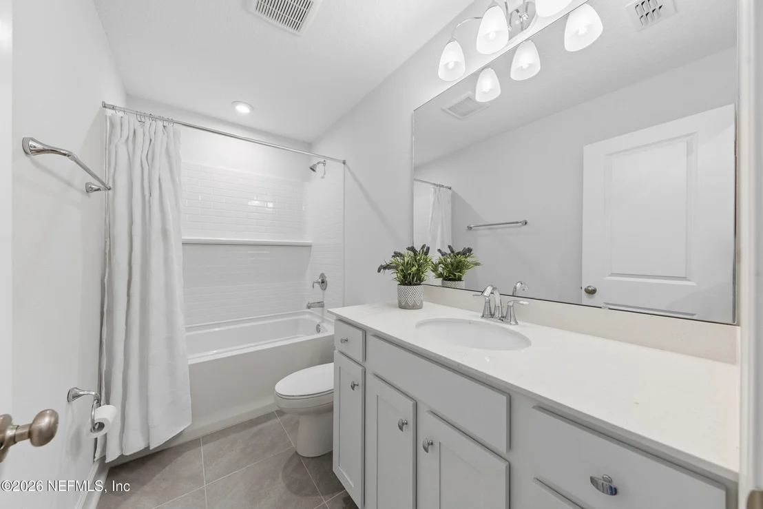 Photo of 660 GOLDENROD Drive
