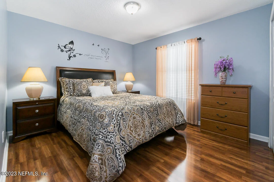 Photo of 219 DOVER BLUFF Drive
