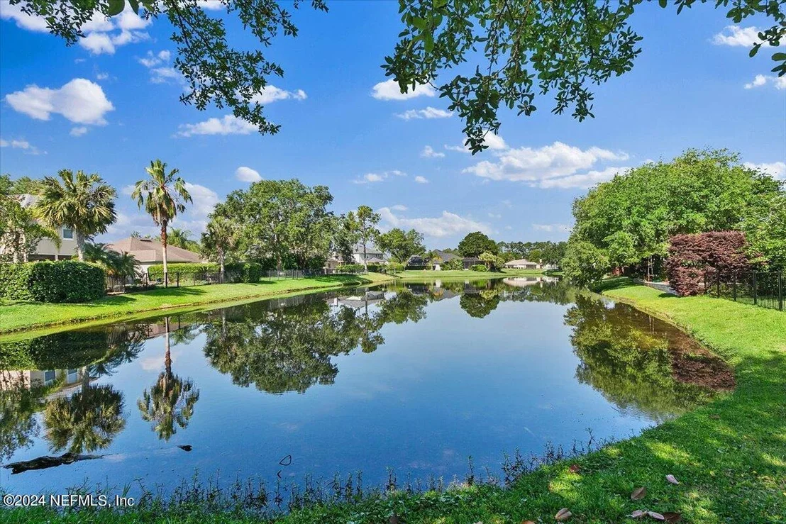 Photo of 13874 WEEPING WILLOW Way