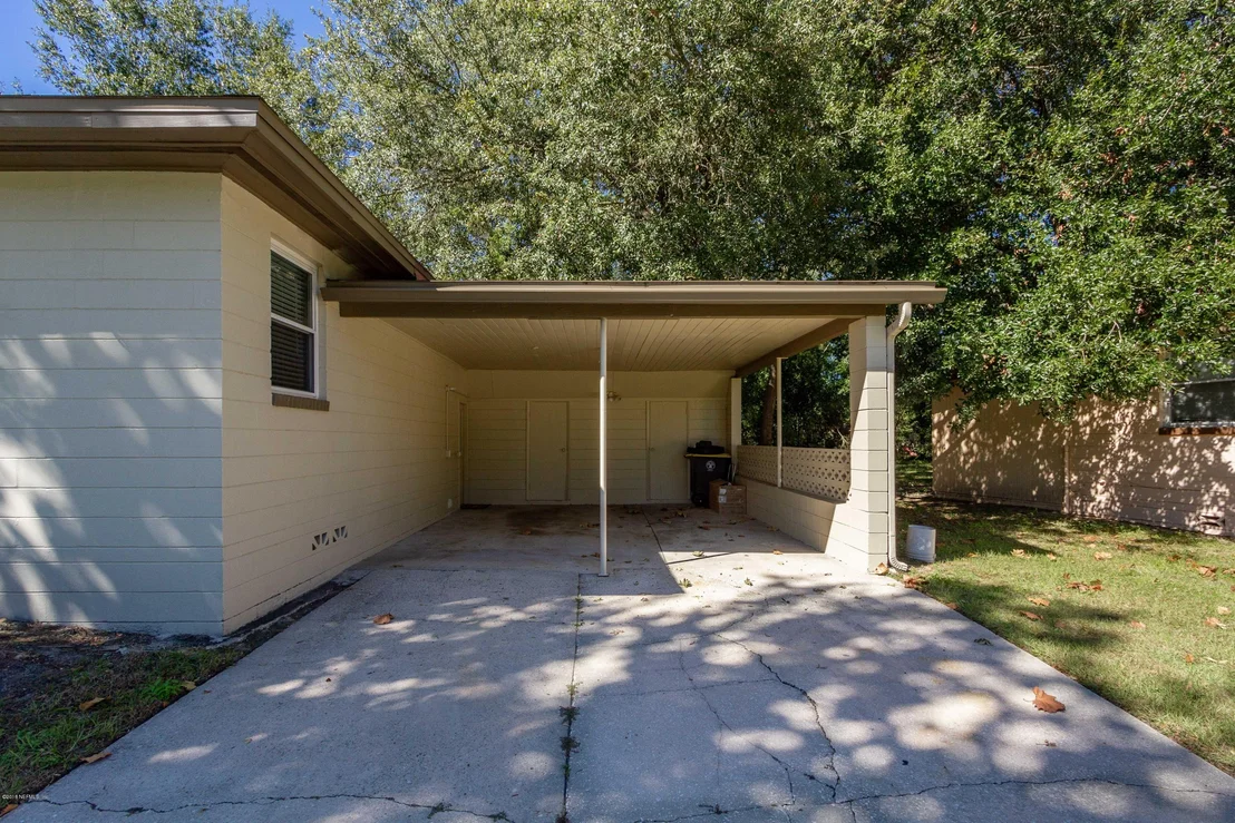 Photo of 7234 PINEVILLE Drive