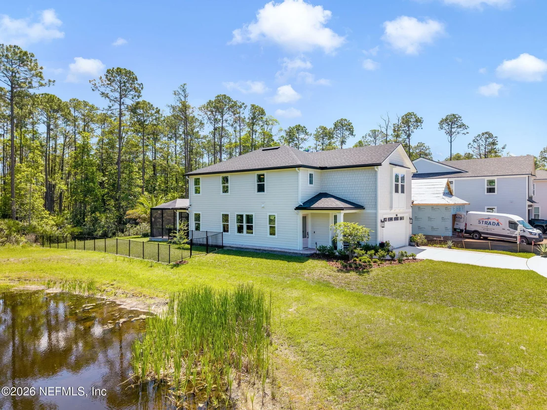 Photo of 442 REFLECTIONS Avenue