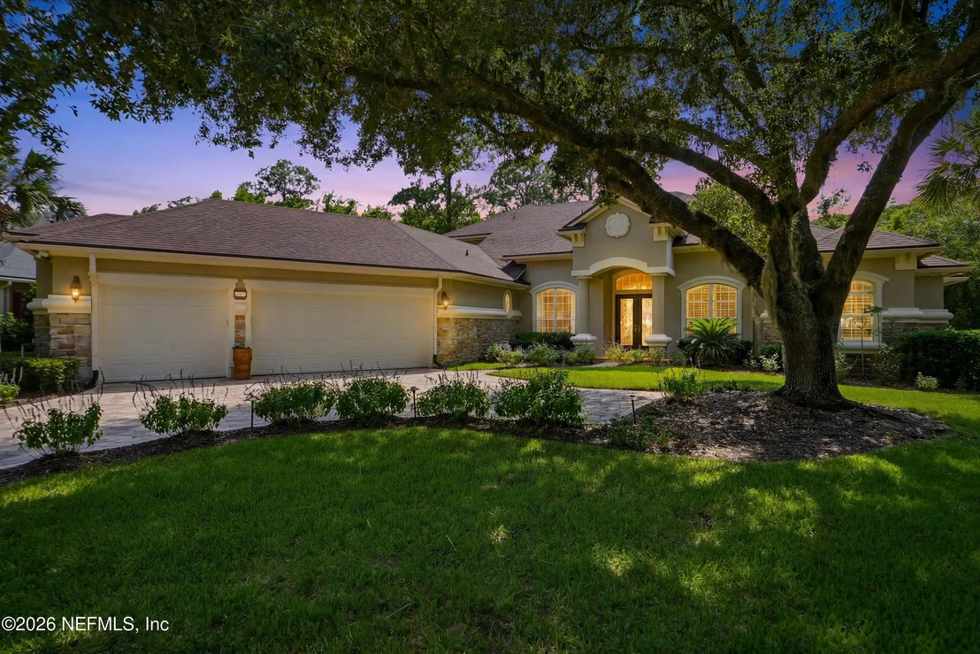 Photo of 560 SEBASTIAN Square