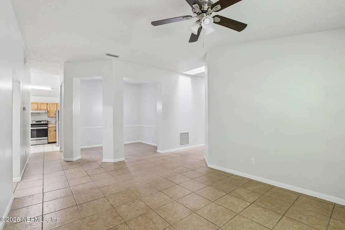 Photo of 1580 BEECHER Lane