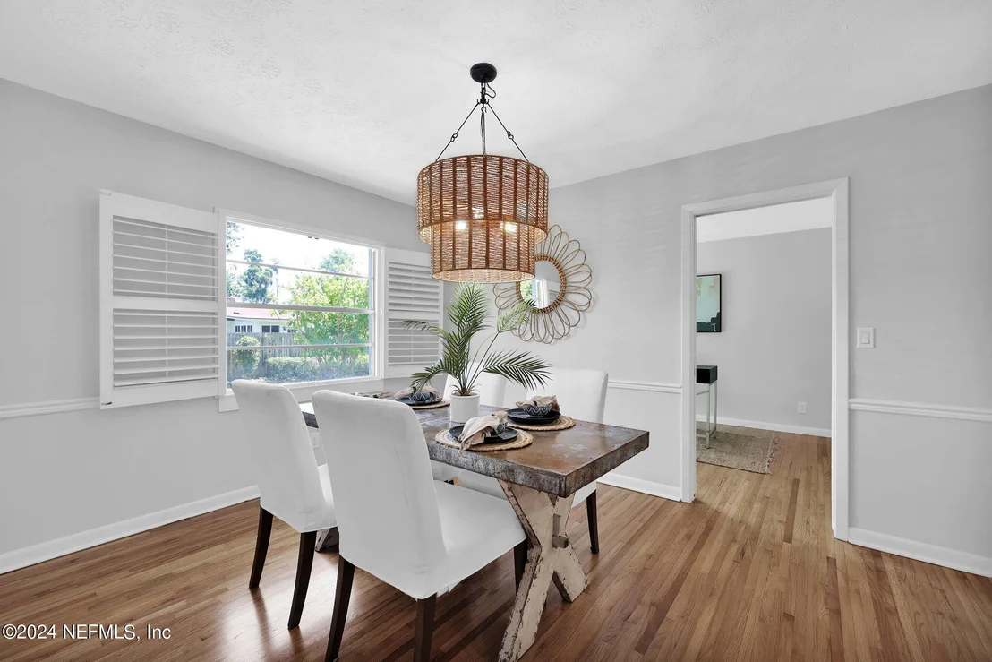 Photo of 2839 CEDARCREST Drive
