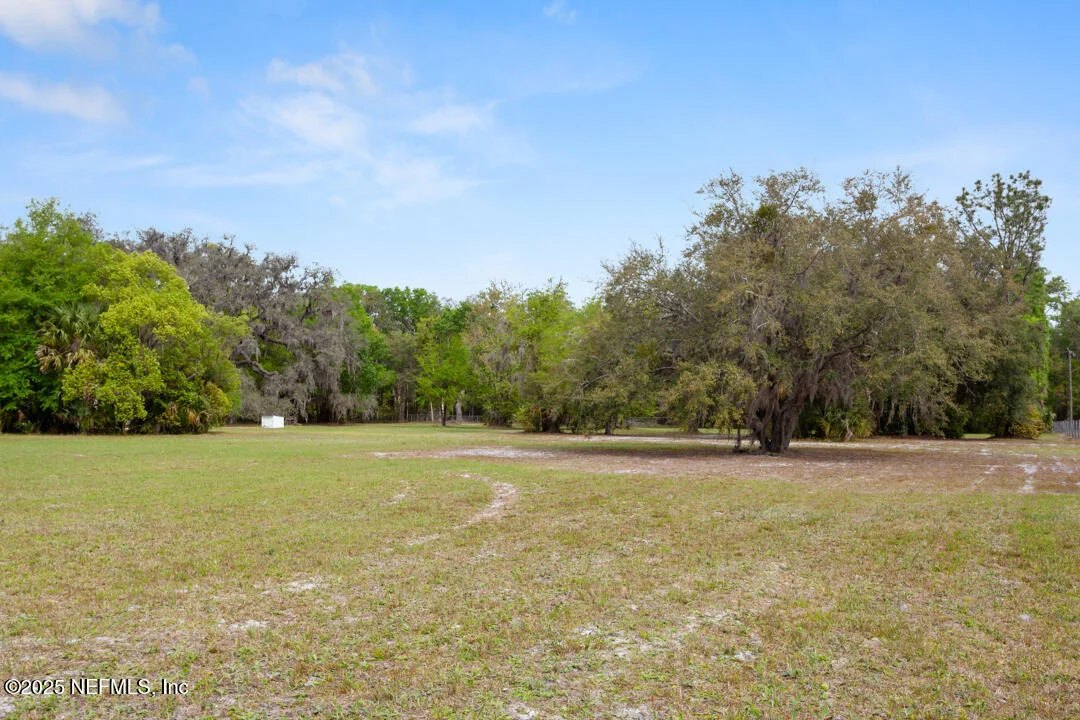 Photo of 1017 OLD GAINESVILLE Highway
