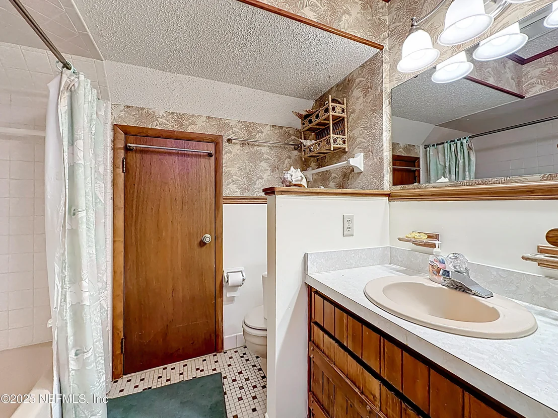 Photo of 35061 KAREN Road
