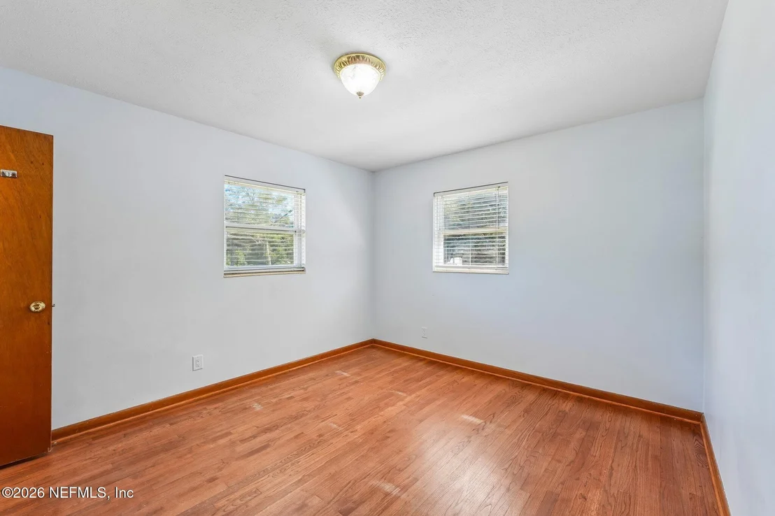 Photo of 1112 BAISDEN Road