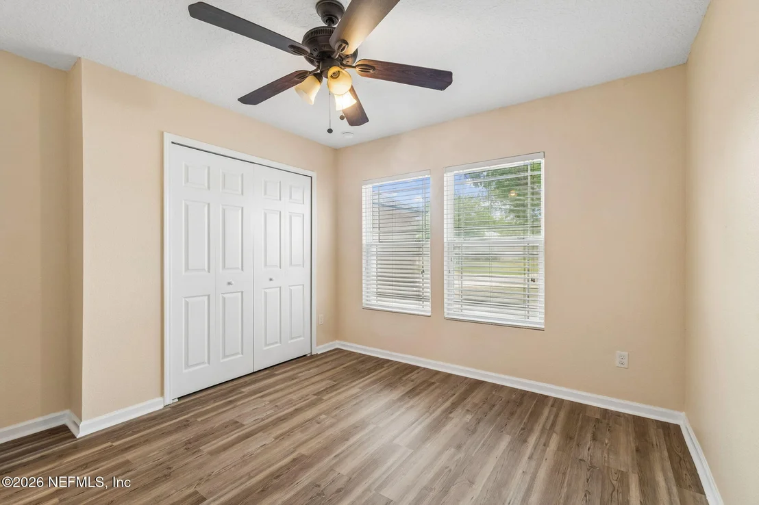 Photo of 73 S TWIN MAPLE Road