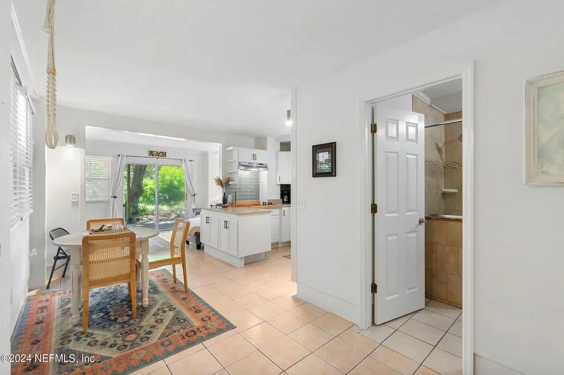 Photo of 152 MANRESA Road