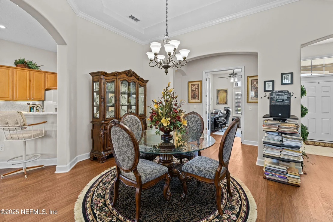 Photo of 9662 RED SQUIRREL Lane