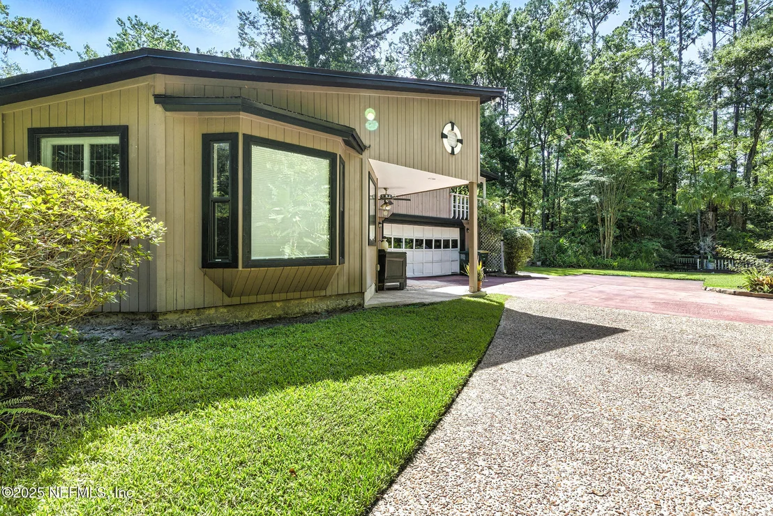 Photo of 12775 MANDARIN Road
