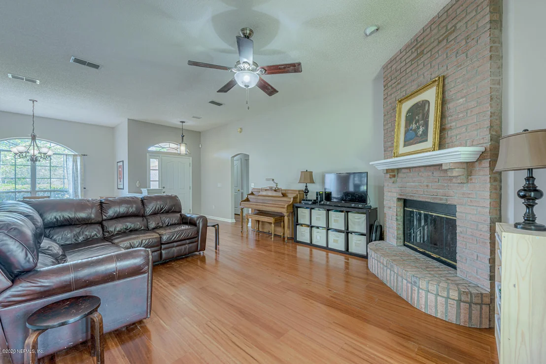 Photo of 13841 SOFTWIND Trail N