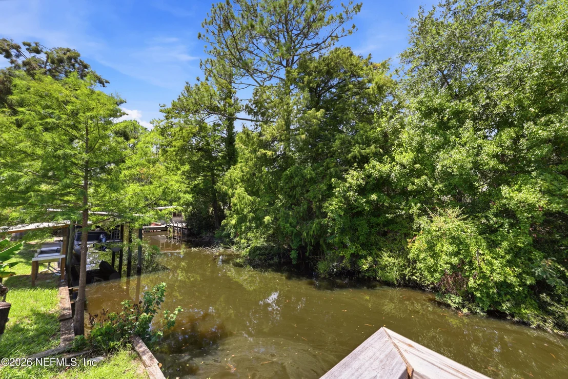 Photo of 113 WATERSIDE Avenue