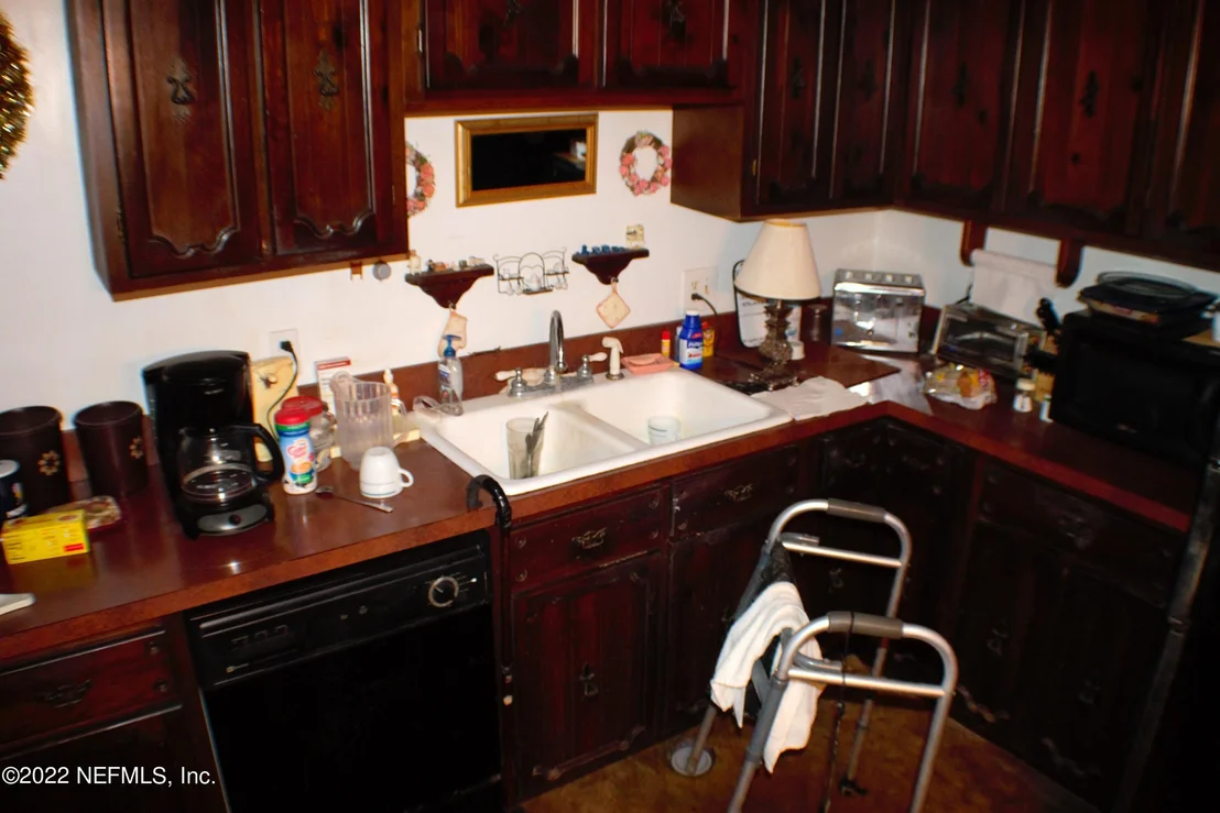 Photo of 6060 TAYLOR Road