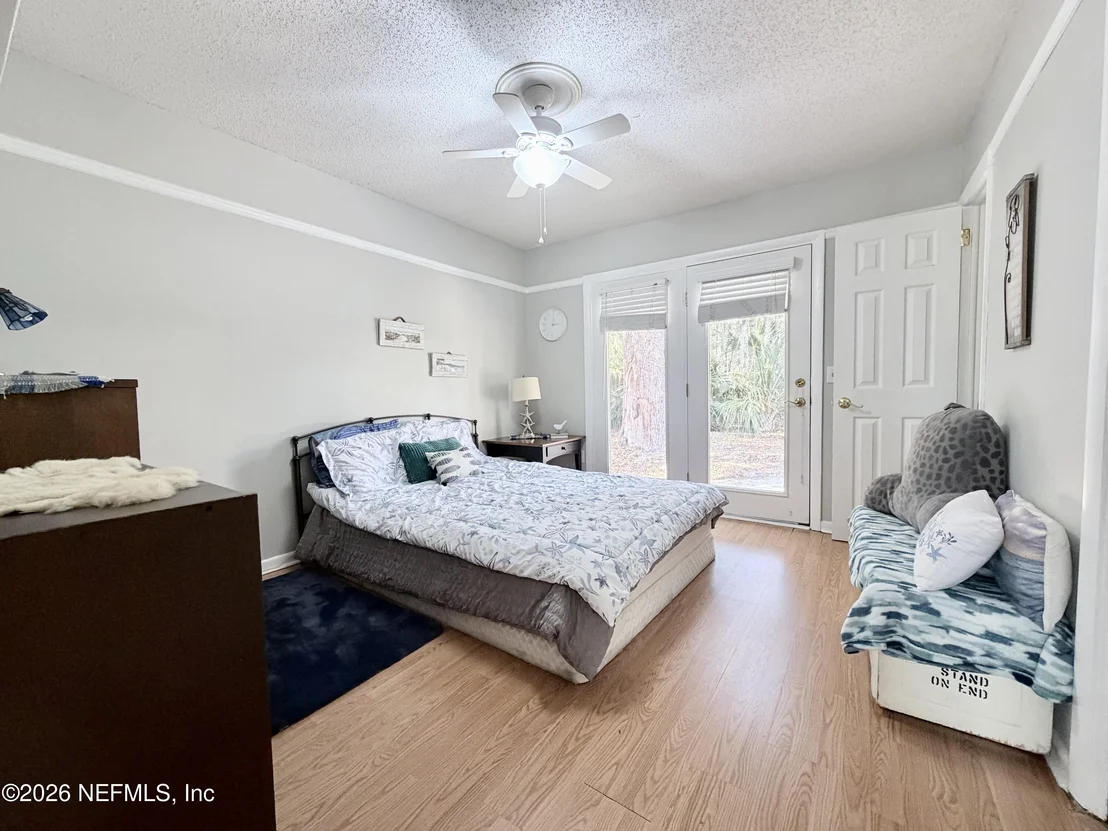 Photo of 2857 BEAUCLERC Road