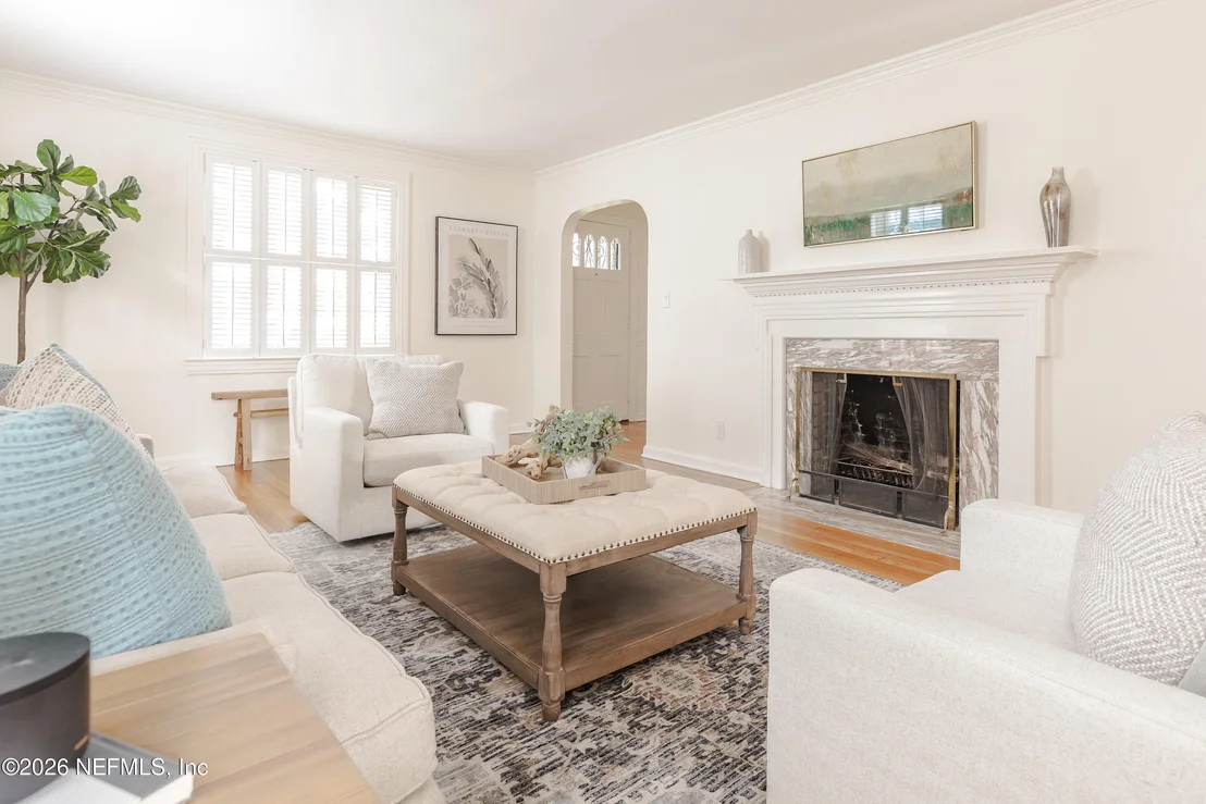 Photo of 3590 HEDRICK Street