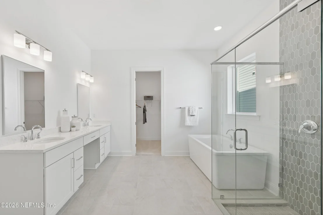 Photo of 258 PINE LEAF Drive