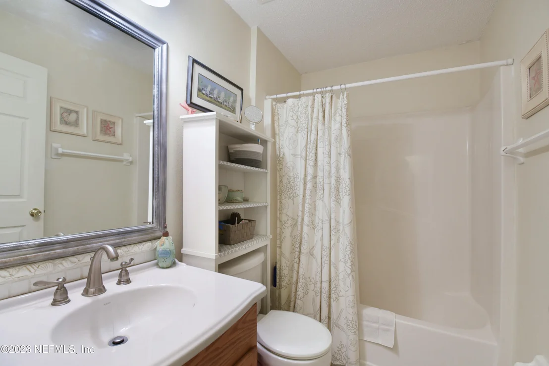 Photo of 1711 OLD BEACH Road