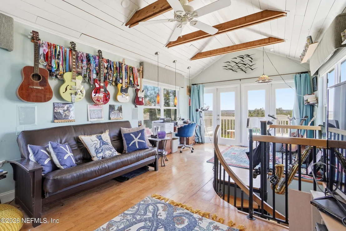 Photo of 136 TURTLE BAY Lane