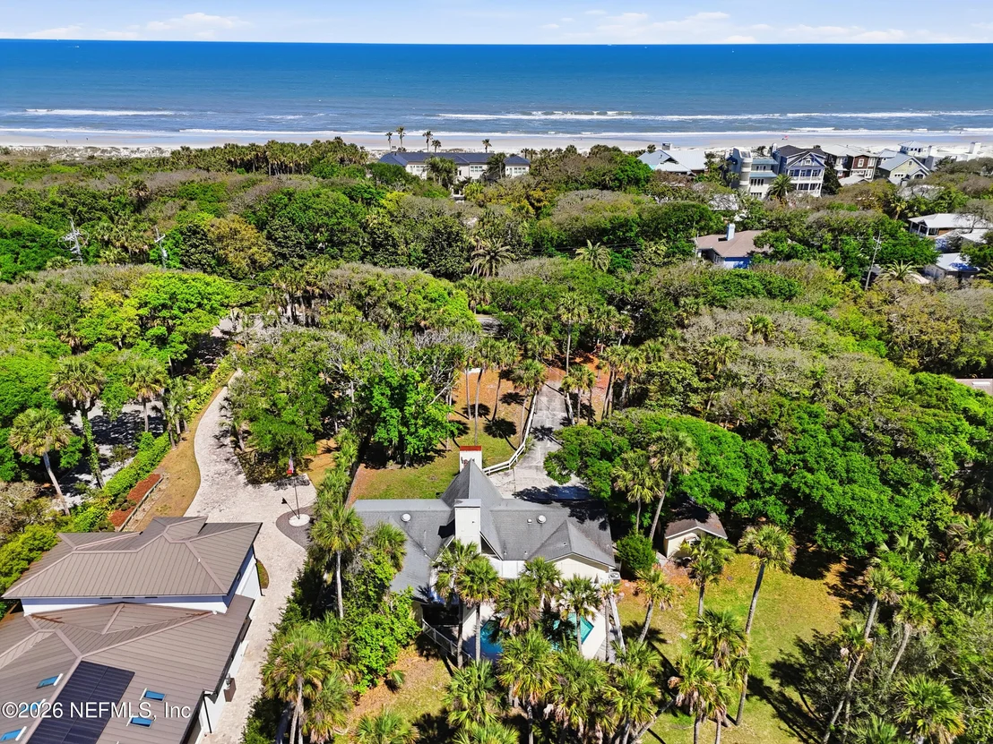 Photo of 2428 SEMINOLE Road