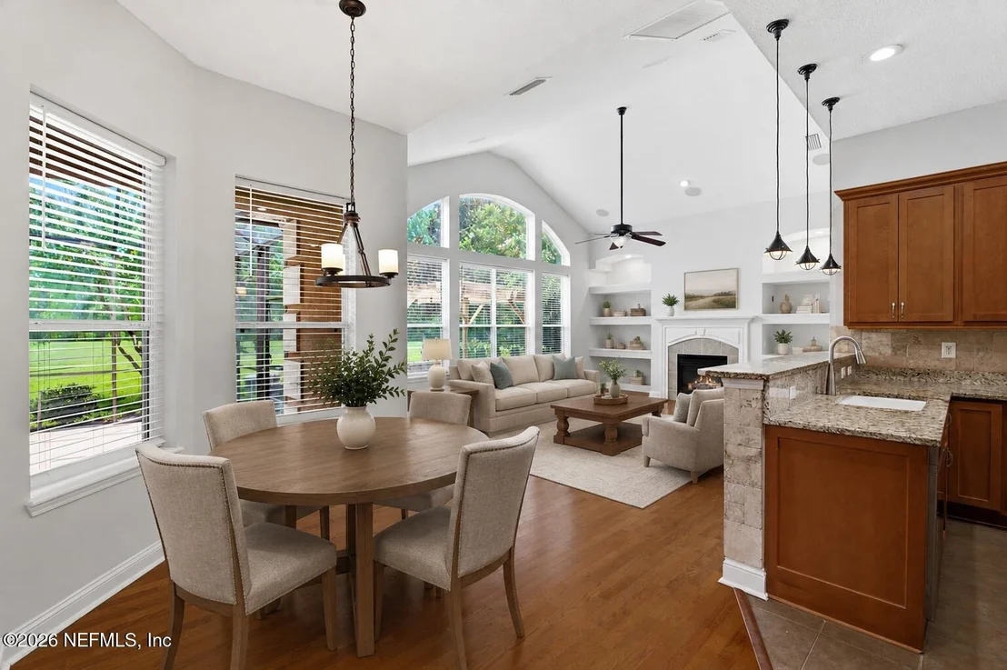 Photo of 1427 EAGLE CROSSING Drive