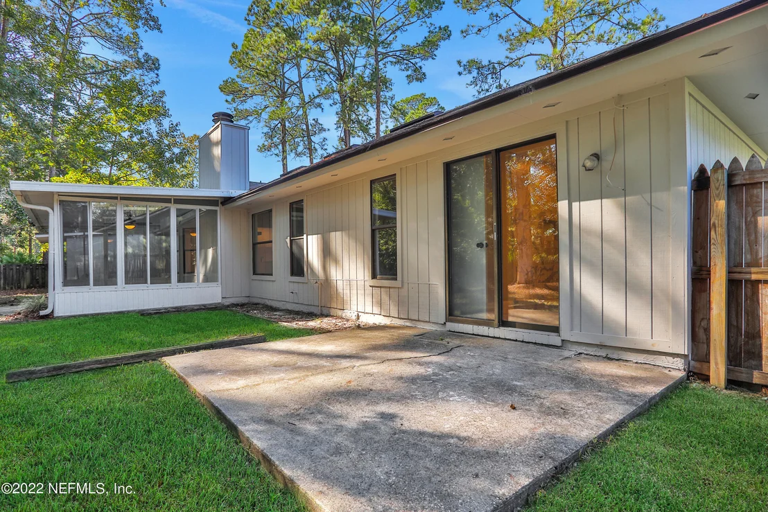 Photo of 1506 RIVERGATE Drive