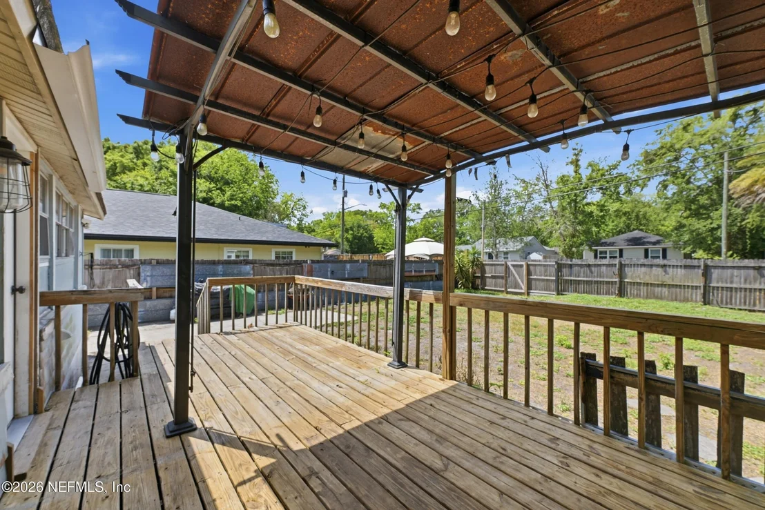 Photo of 3545 COLLEGE Place