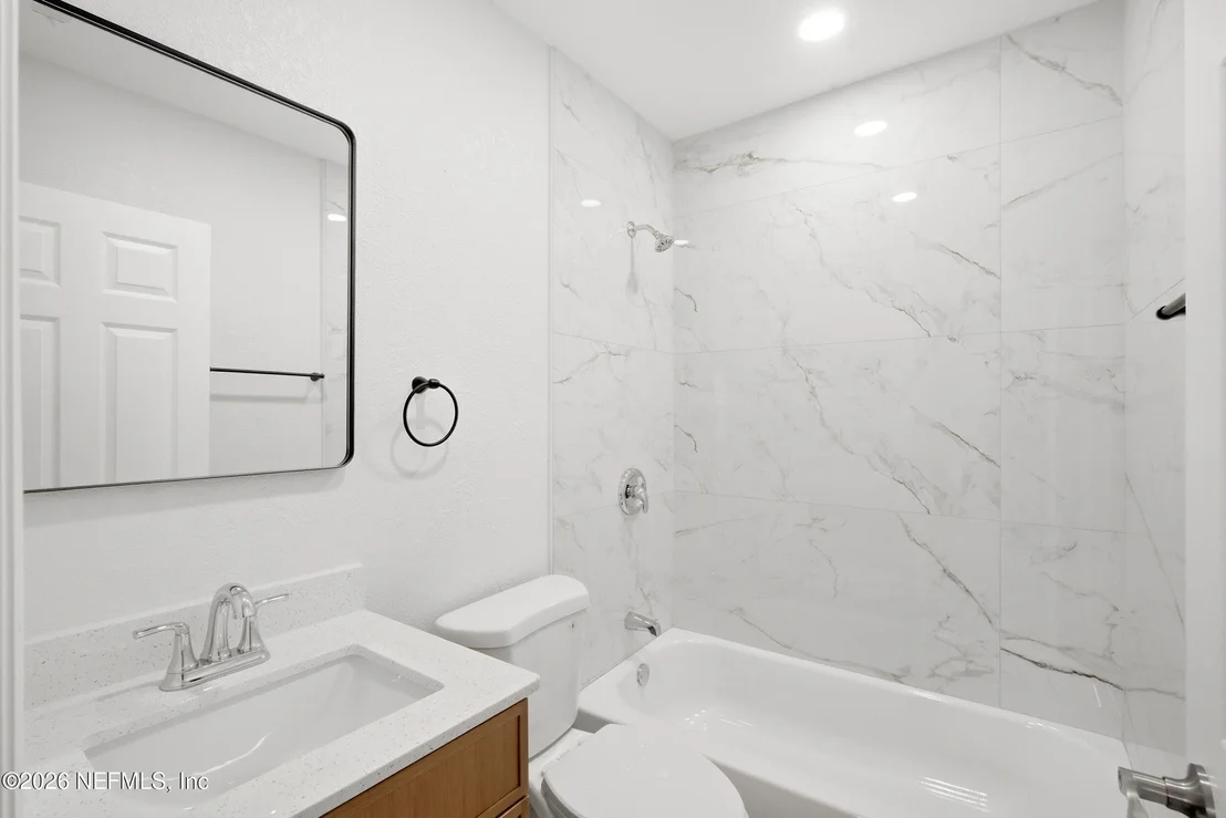 Photo of 4802 LOUISA Terrace