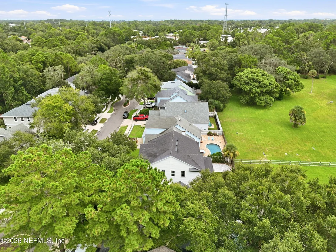 Photo of 760 PARADISE Lane