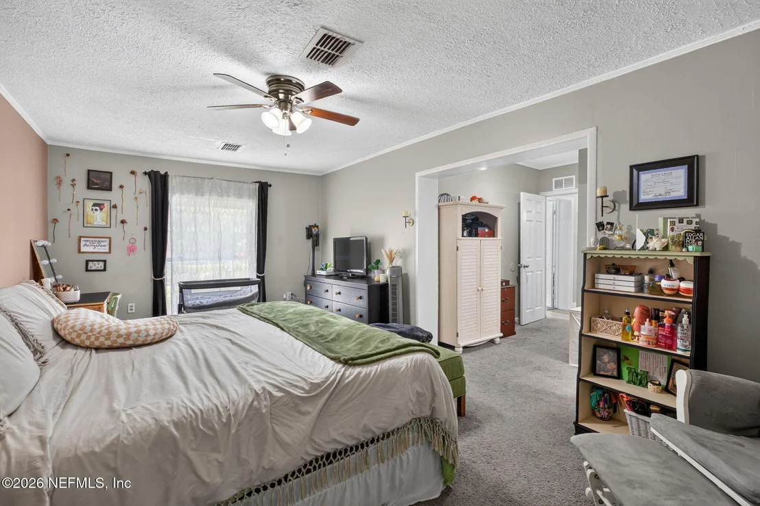 Photo of 1212 CRESTFIELD Road