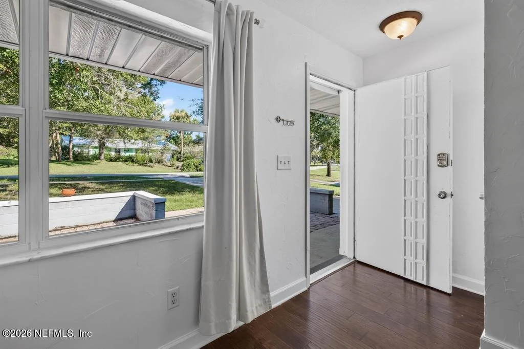 Photo of 474 CASUARINA Circle