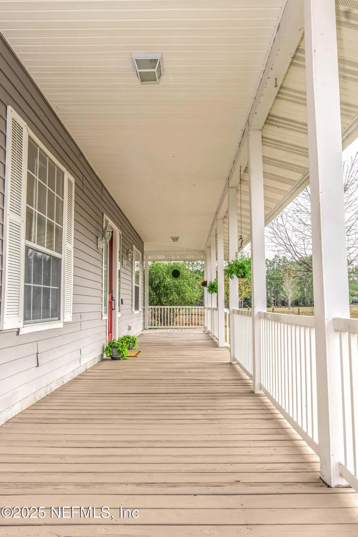 Photo of 8219 MUD LAKE Road
