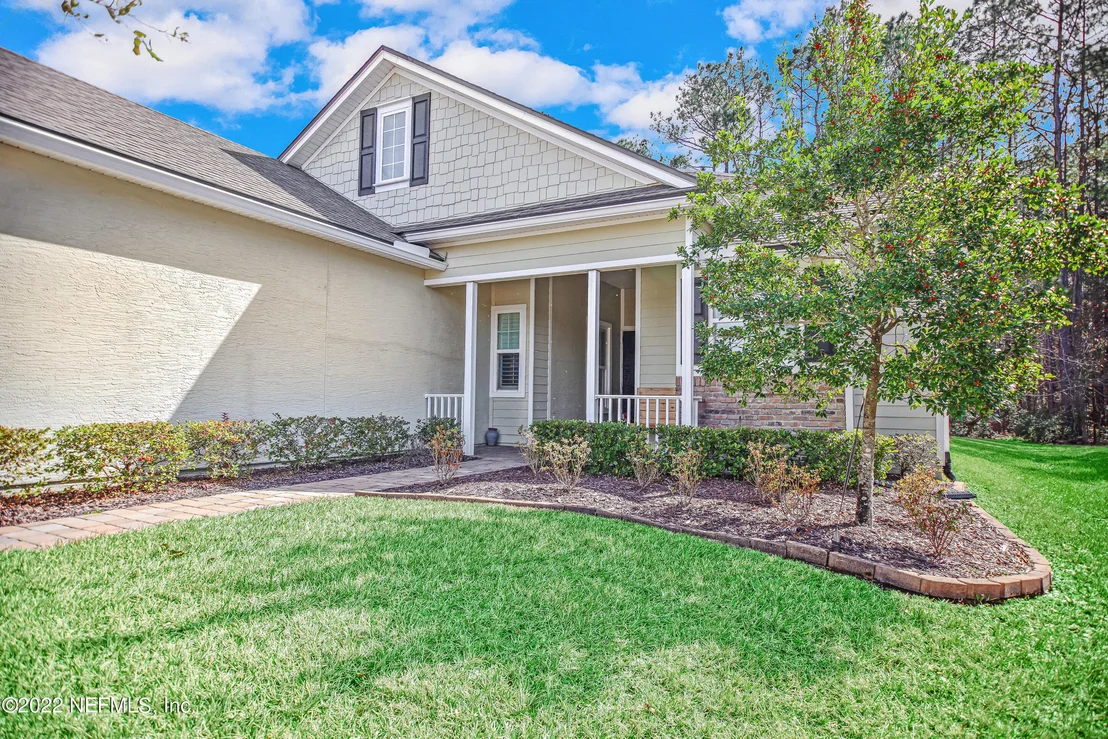 Photo of 1616 SUGAR LOAF Lane